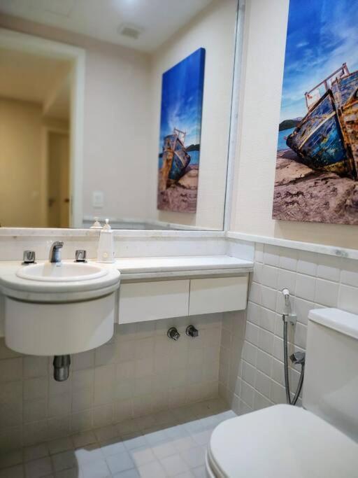 Apto Pe Na Areia Condominio Oceanside Camboinhas Niterói Eksteriør billede